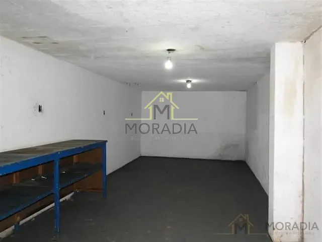 Galpão / Barracão com 200m², à venda, no bairro Angola em Guaxupé