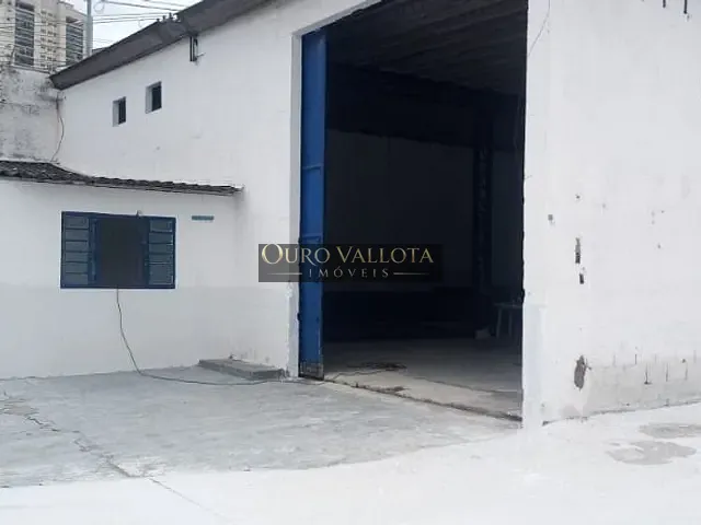 Galpão / Barracão com 900m², para alugar, no bairro Vila Zelina em São Paulo