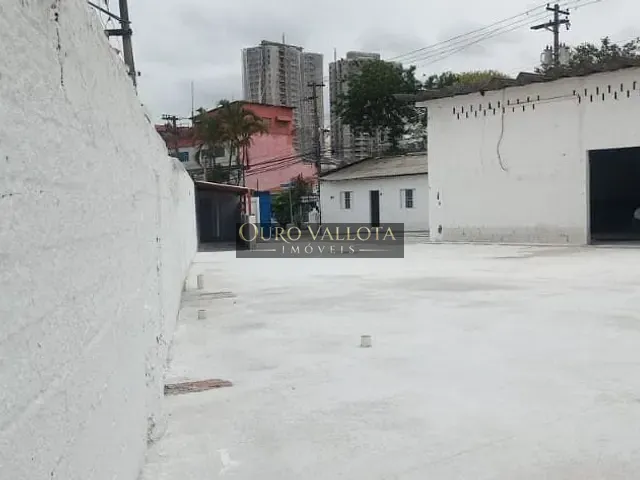 Galpão / Barracão com 900m², para alugar, no bairro Vila Zelina em São Paulo