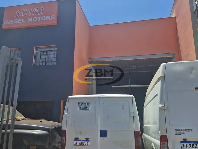 Galpão / Barracão com 274m², à venda, no bairro Jardim Tropical em Londrina