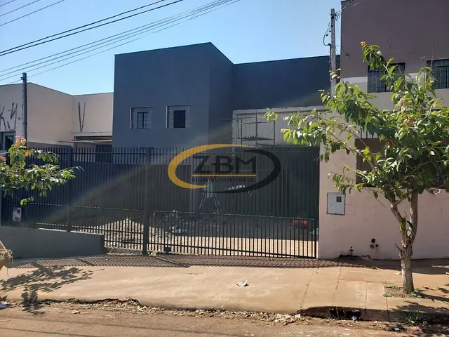 Galpão / Barracão com 274m², à venda, no bairro Jardim Tropical em Londrina