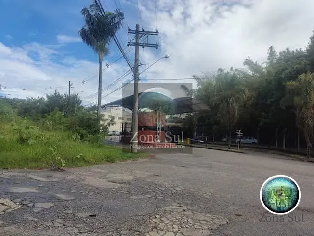 Galpão / Barracão com 238m², à venda, no bairro Jardim Nova Manchester em Sorocaba