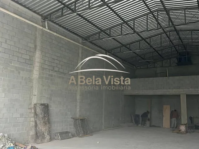 Galpão / Barracão para alugar, no bairro Piratininga em Osasco