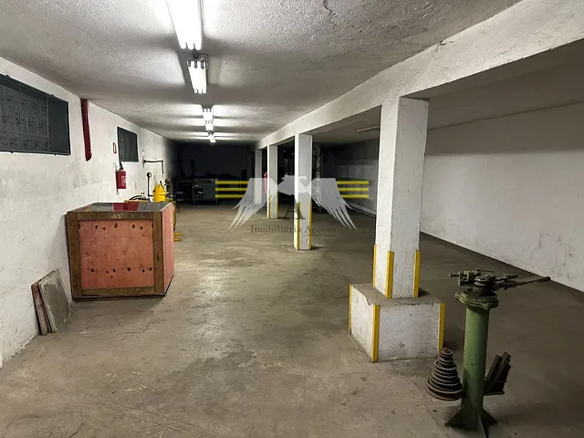 Galpão / Barracão à venda, no bairro Parque dos Bancários em São Paulo