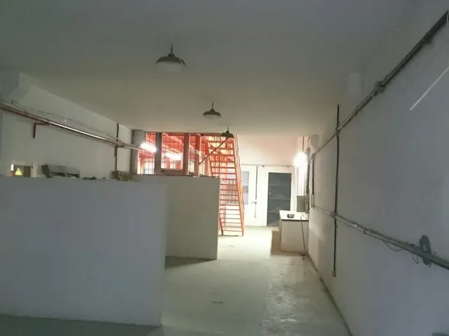 Galpão / Barracão à venda ou para alugar, no bairro Novo Cavaleiro em Macaé