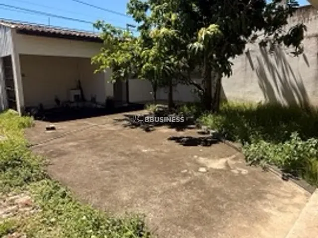 Galpão / Barracão à venda, no bairro Parque Leopoldina em Campos dos Goytacazes