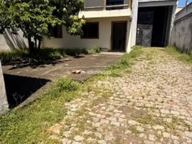 Galpão / Barracão à venda, no bairro Parque Leopoldina em Campos dos Goytacazes