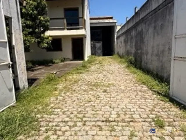 Galpão / Barracão à venda ou para alugar, no bairro Parque Leopoldina em Campos dos Goytacazes