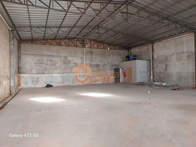 Galpão / Barracão com 359m², à venda, no bairro Centro em Sorriso