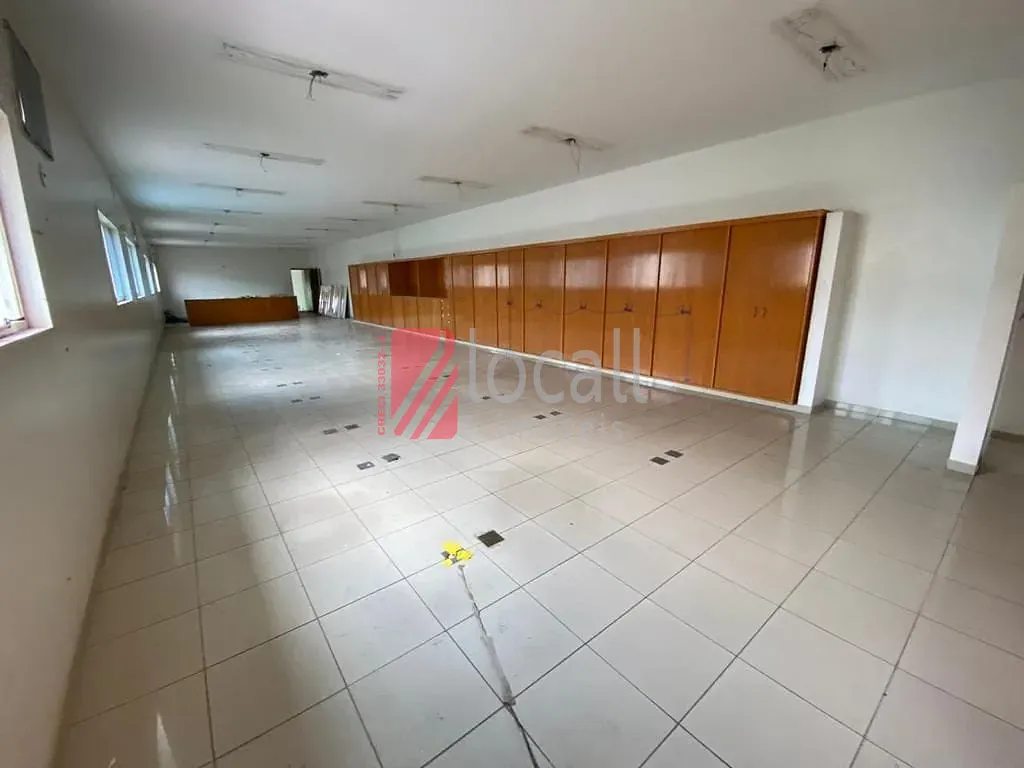 Galpão / Depósito / Armazém  à venda e aluguel, 11000m² — foto 2 de 4