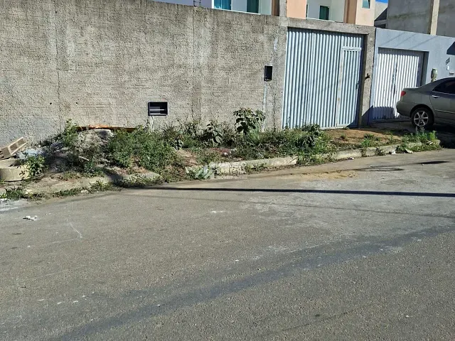 Galpão / Barracão à venda ou para alugar, no bairro São Pedro em Vitória da Conquista