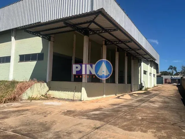 Galpão / Barracão com 5067m², para alugar, no bairro Setor Genoveva Rezende Machado em Senador Canedo