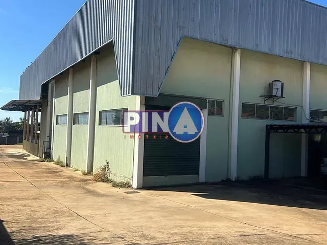Galpão / Barracão com 5067m², para alugar, no bairro Setor Genoveva Rezende Machado em Senador Canedo