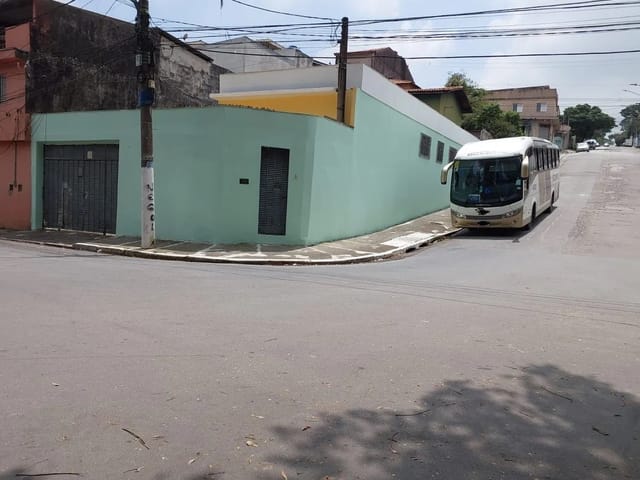 Galpão / Barracão com 250m², à venda ou para alugar, no bairro Vila Moraes em São Paulo