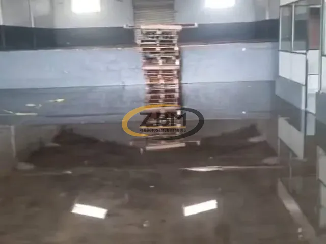 Galpão / Barracão para alugar, no bairro Jardim Sabará em Londrina