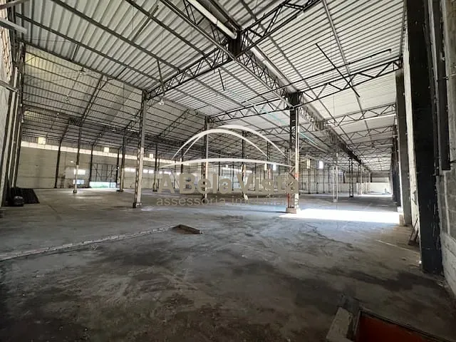 Galpão / Barracão com 11500m², para alugar, no bairro Industrial Anhangüera em Osasco