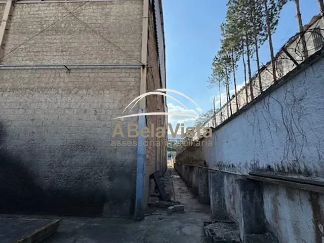 Galpão / Barracão com 11500m², para alugar, no bairro Industrial Anhangüera em Osasco
