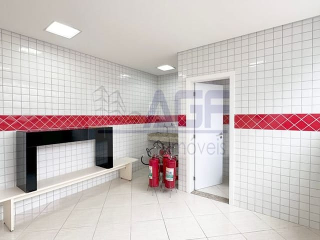 Galpão / Barracão com 438m², à venda, no bairro Jardim Stella em Santo André