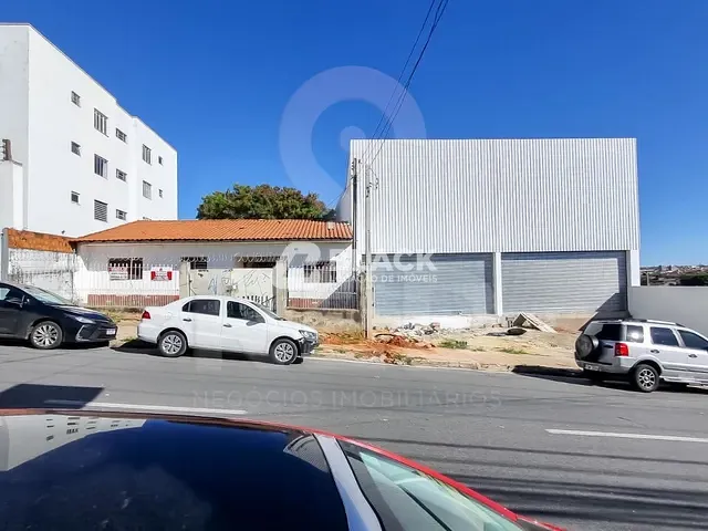 Galpão / Barracão com 288m², à venda ou para alugar, no bairro Jardim Simus em Sorocaba