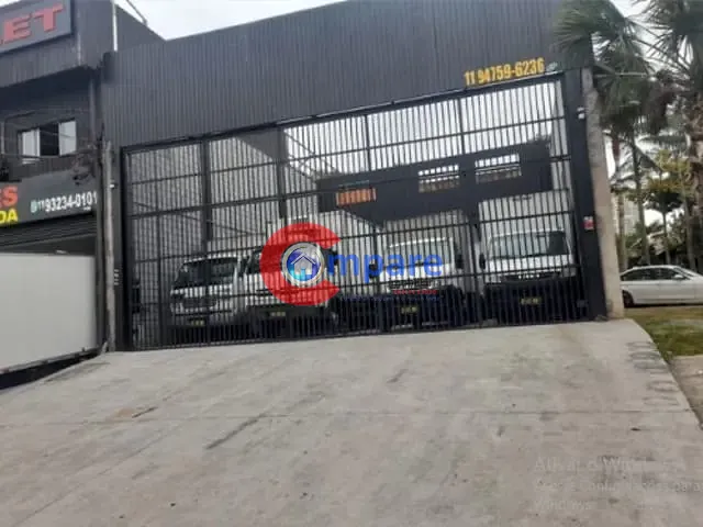 Galpão / Barracão com 400m², à venda, no bairro Jardim Santa Francisca em Guarulhos