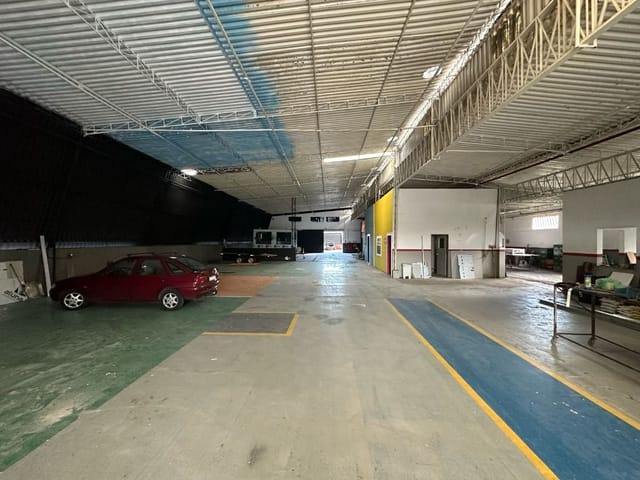 Foto do Galpão / Barracão - Galpão para alugar, 1600 m² por R$ 27.000,00/mês - Vila São Benedito - São José dos Campos/SP | INDEPENDENCE NEGOCIOS IMOBILIARIOS LTDA
