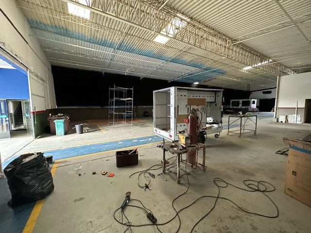 Foto do Galpão / Barracão - Galpão para alugar, 1600 m² por R$ 27.000,00/mês - Vila São Benedito - São José dos Campos/SP | INDEPENDENCE NEGOCIOS IMOBILIARIOS LTDA
