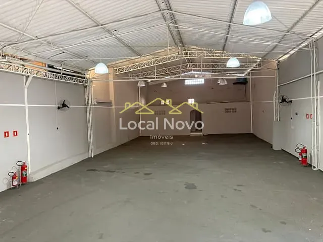 Galpão / Barracão para alugar, no bairro Vila Hulda em Guarulhos