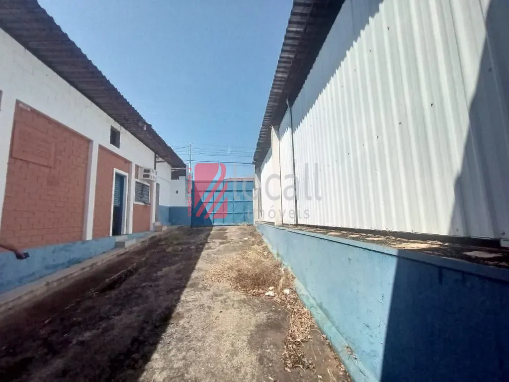Galpão / Depósito / Armazém  à venda e aluguel, 3000m² — foto 33 de 42