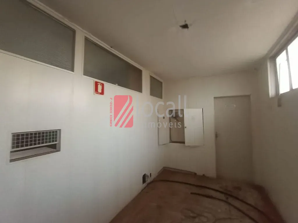 Galpão / Depósito / Armazém  à venda e aluguel, 3000m² — foto 6 de 42