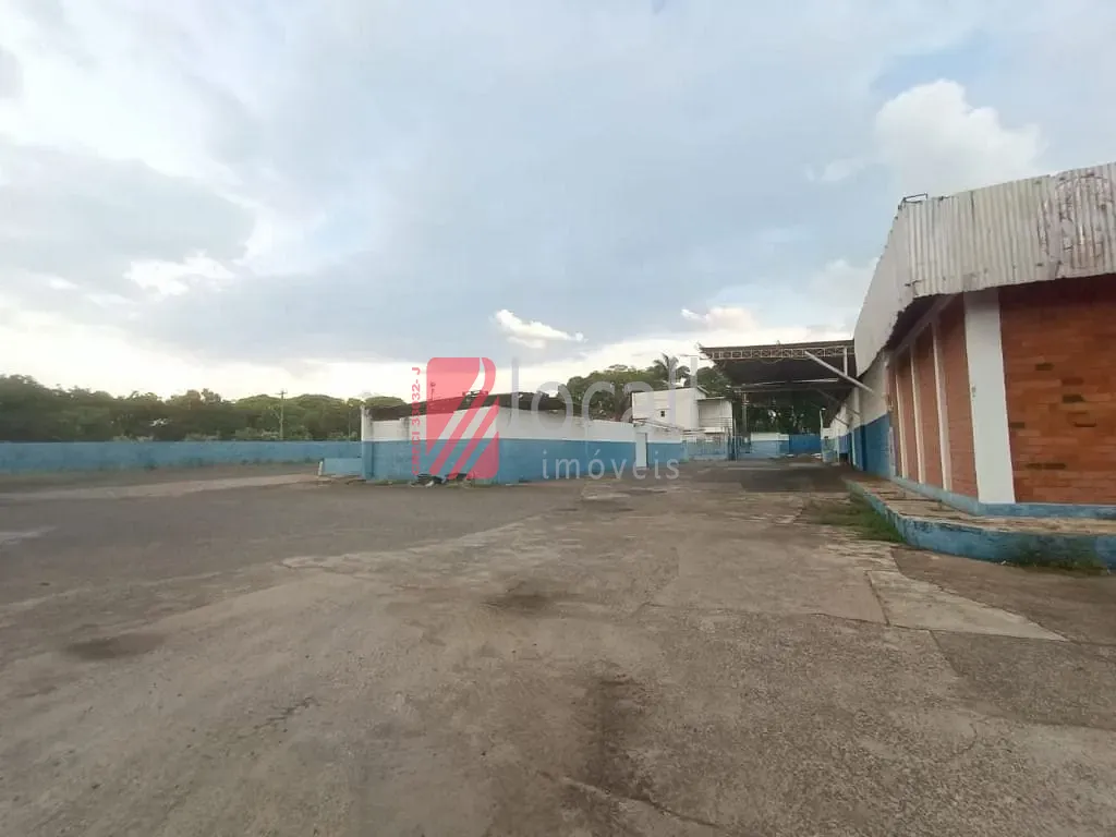 Galpão / Depósito / Armazém  à venda e aluguel, 3000m² — foto 4 de 42