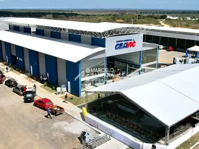 Galpão / Barracão à venda, no bairro São Pedro em Vitória da Conquista