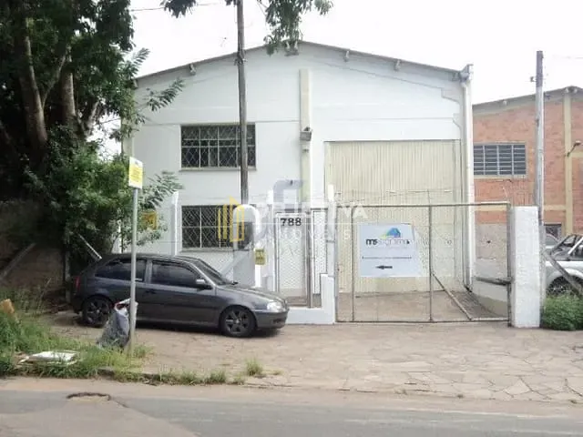 Galpão / Barracão com 313m² 1 quarto e 1 banheiro, à venda, no bairro Sarandi em Porto Alegre