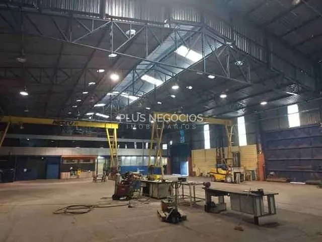 Galpão / Barracão com 3500m², à venda ou para alugar, no bairro Iporanga em Sorocaba