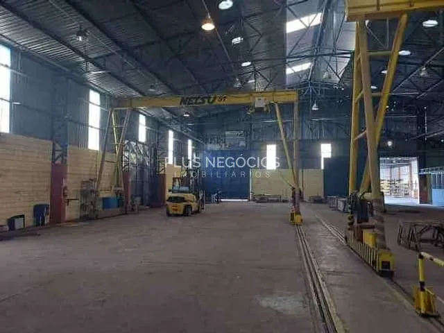 Galpão / Barracão com 3500m², à venda ou para alugar, no bairro Iporanga em Sorocaba