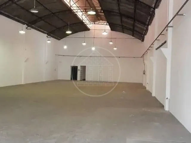 Galpão / Barracão com 550m², à venda, no bairro Santo Amaro em São Paulo