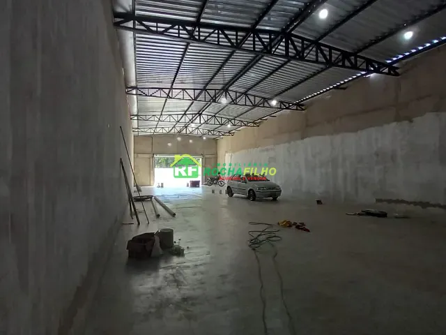 Galpão / Barracão com 250m², para alugar, no bairro Pedra Mole em Teresina