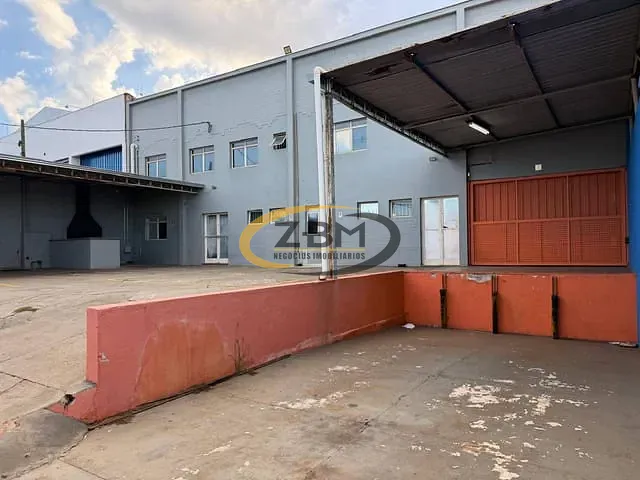 Galpão / Barracão para alugar, no bairro Parque Comercial Quati em Londrina