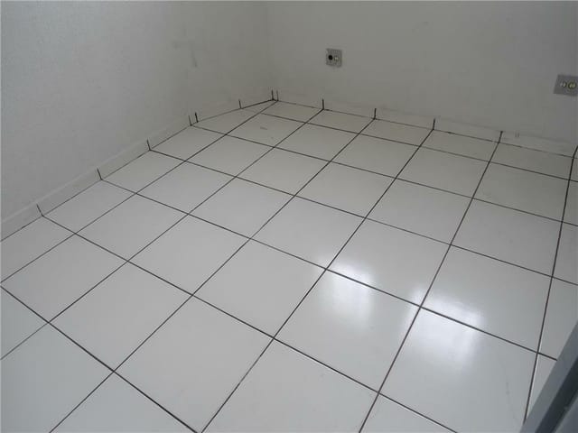 Foto do Galpão / Barracão - Galpão  comercial para locação, Jardim Elza Amuí I, Uberaba. | ZUCATO IMOBILIARIA LTDA