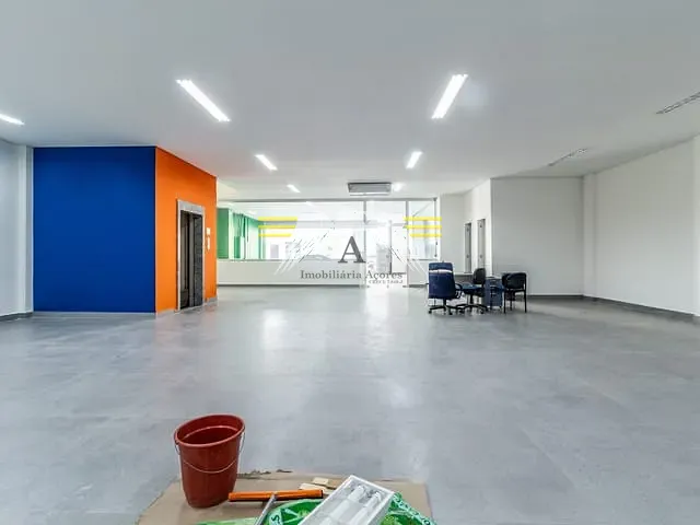 Galpão / Barracão à venda ou para alugar, no bairro Tatuapé em São Paulo