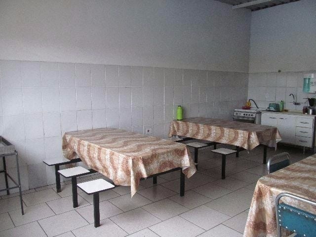 Galpão / Barracão para alugar, no bairro Vila Alzira em São Paulo