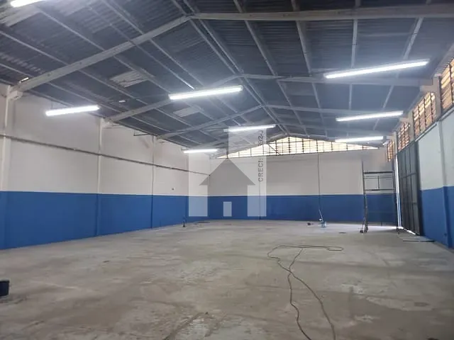 Galpão / Barracão com 900m², para alugar, no bairro Santa Júlia em Itupeva