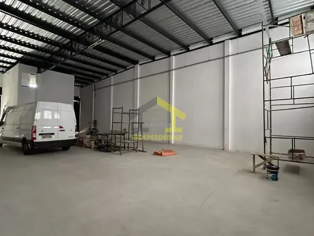Galpão / Barracão com 560m², à venda, no bairro Bairro da Ponte em Itatiba