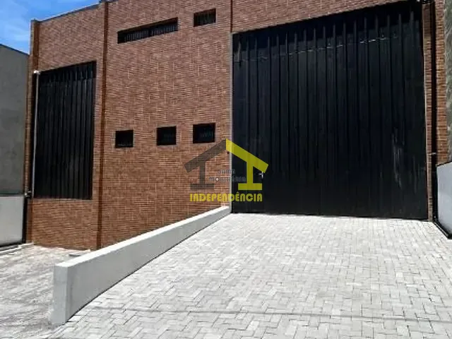 Galpão / Barracão com 560m², à venda, no bairro Bairro da Ponte em Itatiba
