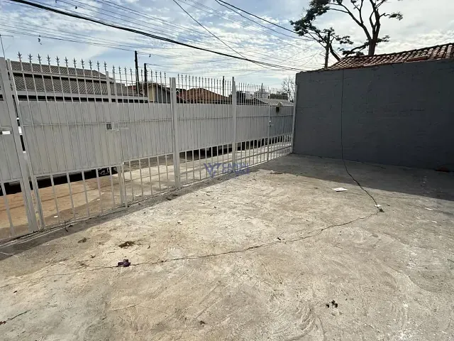 Galpão / Barracão com 300m², para alugar, no bairro Jardim Vale do Sol em São José dos Campos