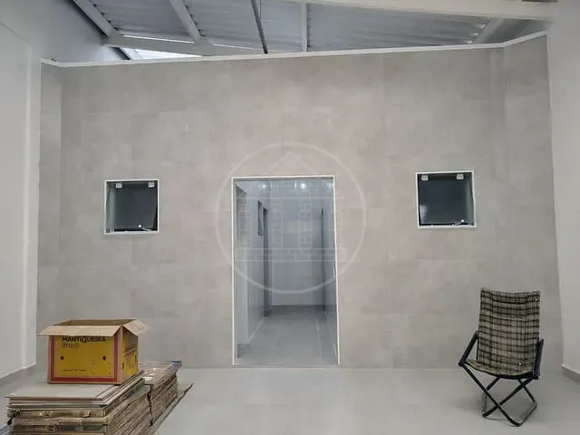 Galpão / Barracão com 300m², para alugar, no bairro Santo Amaro em São Paulo