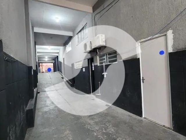 Foto do Galpão / Barracão - Galpão, 3600 m² - Aluguel por R$ 10.100,00/mês - São Miguel - São Gonçalo/RJ | SelfSpin