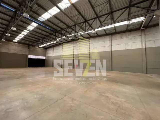 Galpão / Barracão com 3688m², à venda, no bairro Vila Aviação B em Bauru