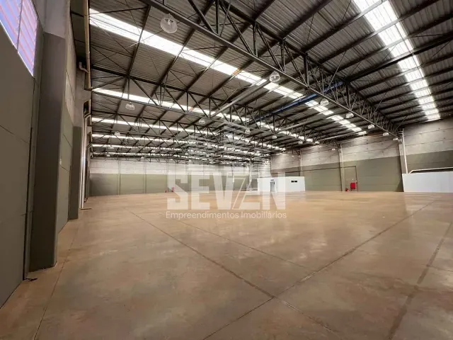 Galpão / Barracão com 3688m², à venda, no bairro Vila Aviação B em Bauru
