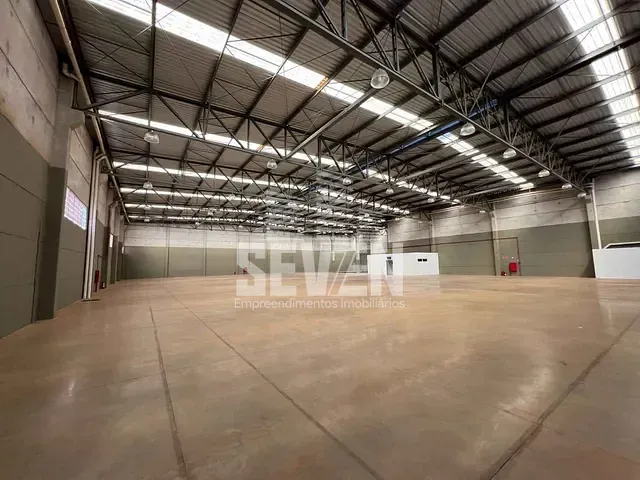 Galpão / Barracão com 3688m², à venda, no bairro Vila Aviação B em Bauru