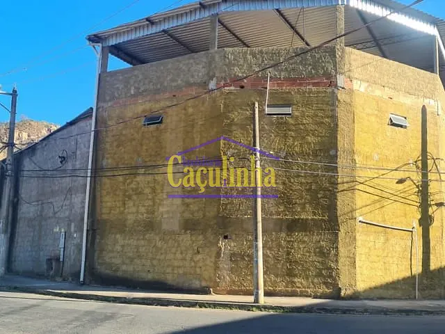 Galpão / Barracão com 1m², para alugar, no bairro São Luís em Barra do Piraí